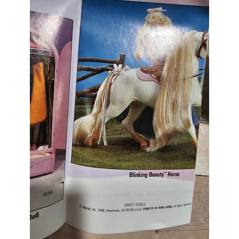 Mattel 1988 Perfume Pretty World of Fashion Advertising Catalog Pamphlet Rare - Picture 3 of 3